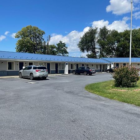 Econo Lodge Mechanicsburg Exterior photo