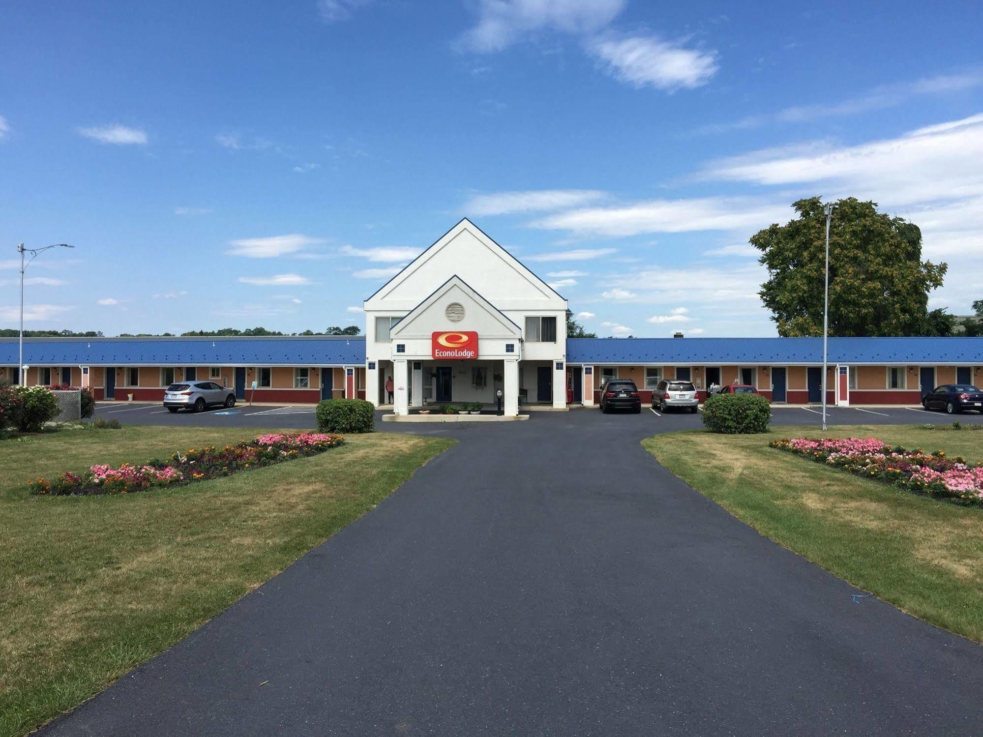 Econo Lodge Mechanicsburg Exterior photo